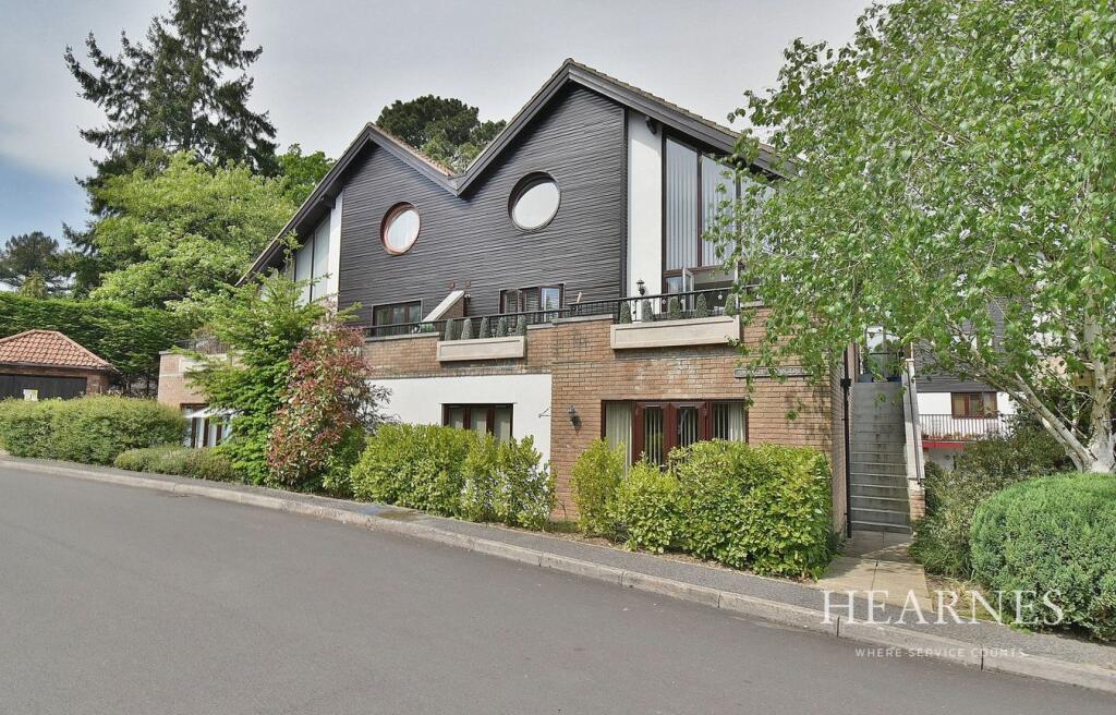 Coach House Mews, Ferndown, BH22