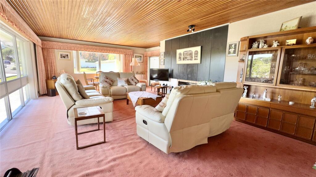 Rhodesway, Heswall, Wirral, CH60 photo 4