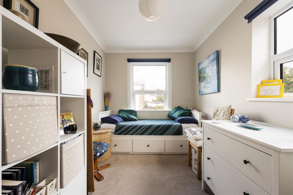 Apartment in London, Leyton - View 5