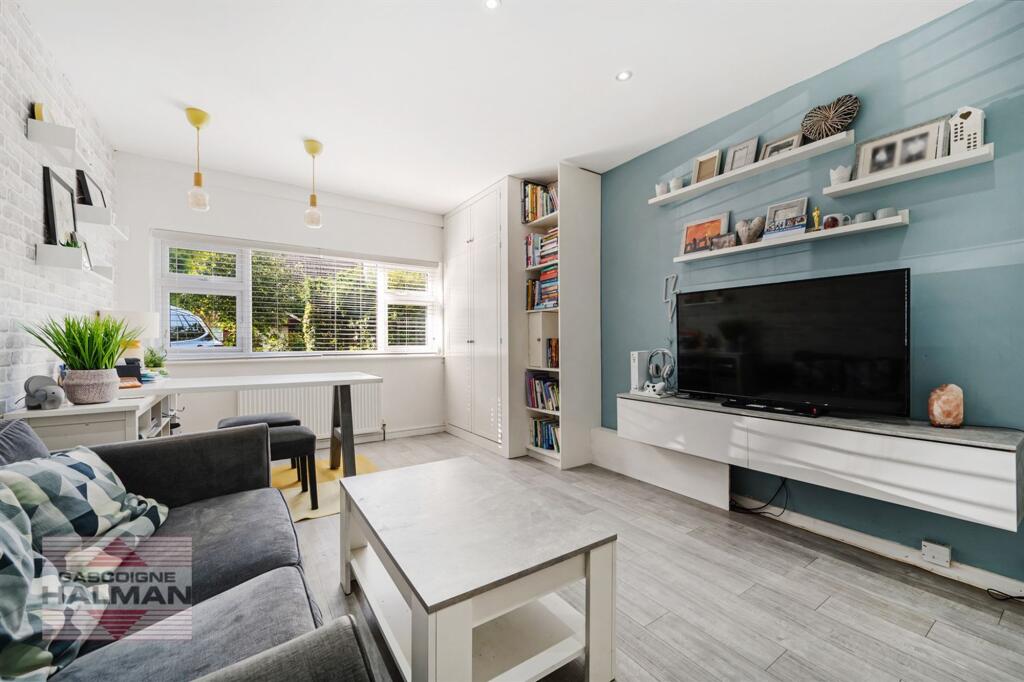 Green Villa Park, Wilmslow, SK9 photo 4