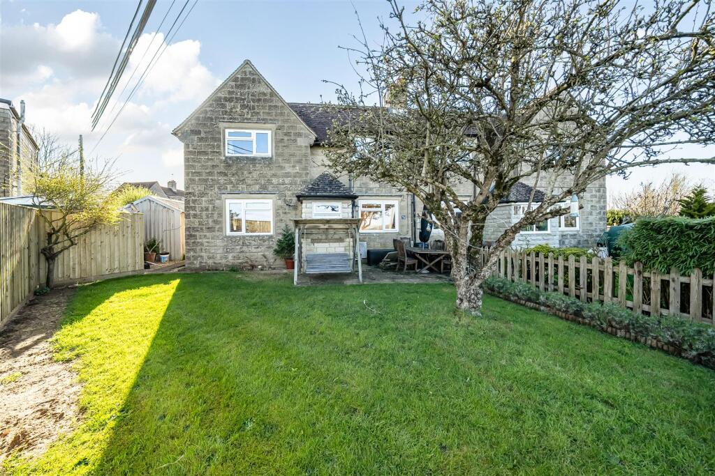 3-bed semi-detached on Norley Lane, Studley, Calne, £365,000