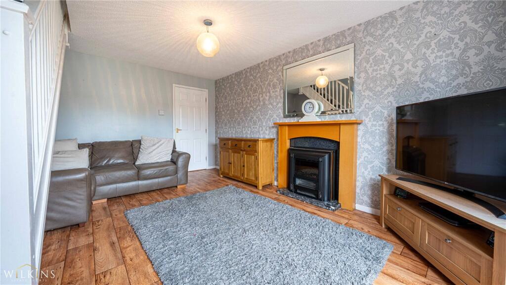 House in Tamworth, Staffordshire - More