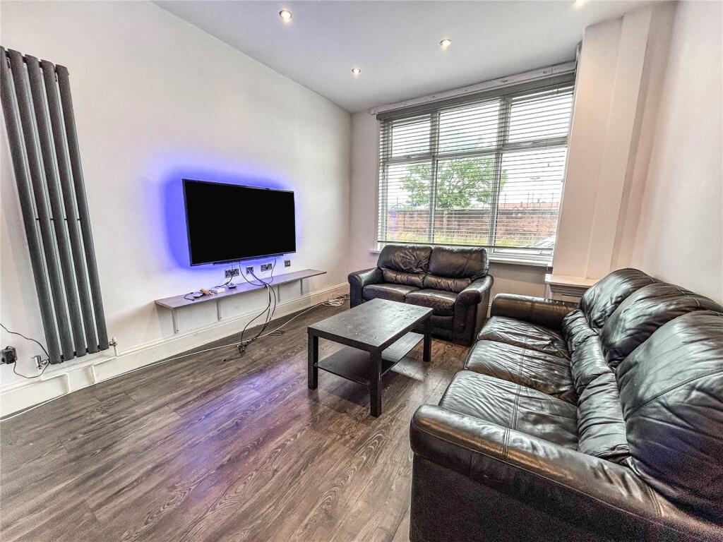 House in Manchester - View 2