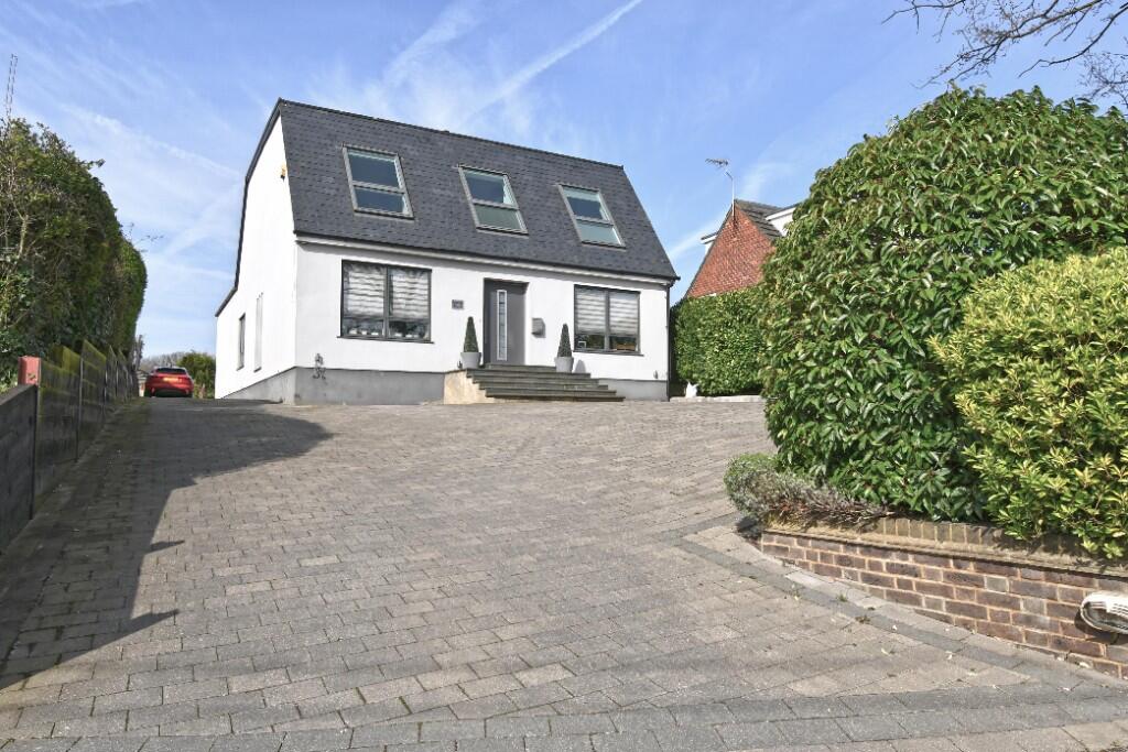 Main image of property: St. Leonards Road, Nazeing, EN9