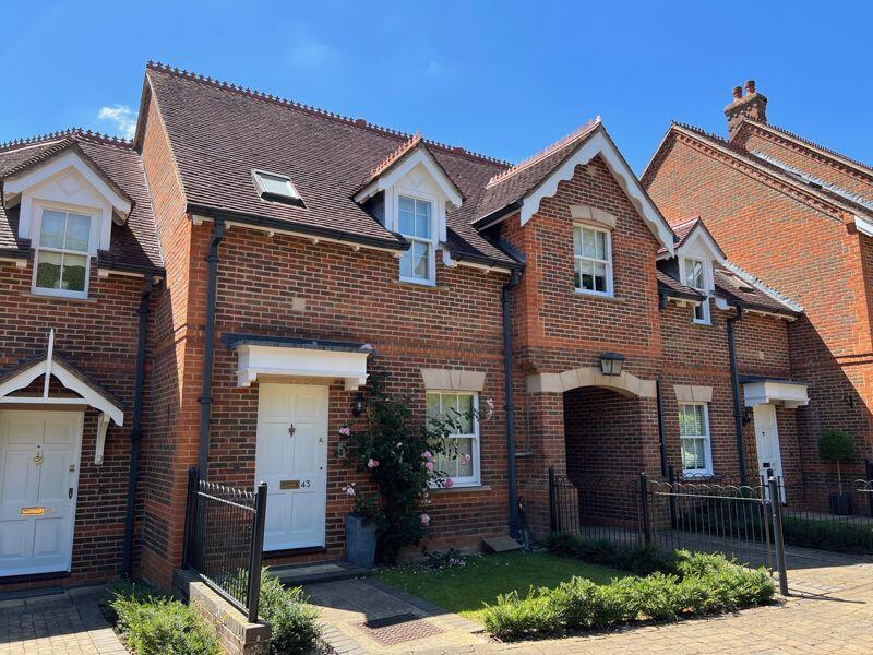 Main image of property: CENTRAL MARLOW
