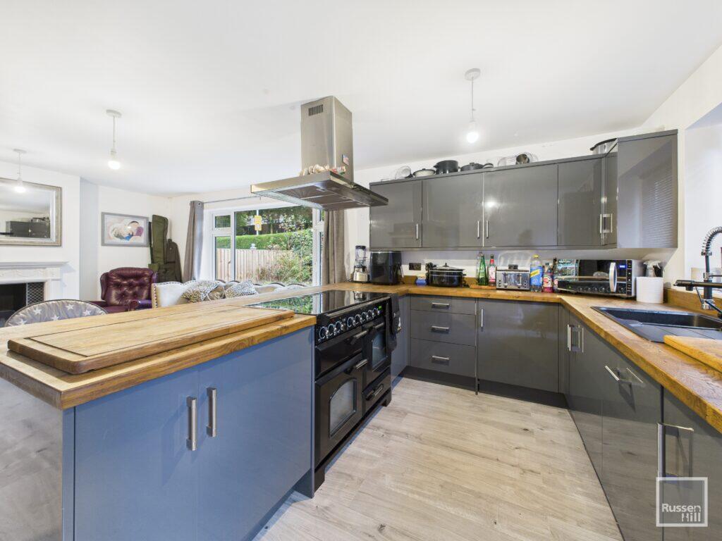2-bed bungalow on West End, Old Costessey, £260,000