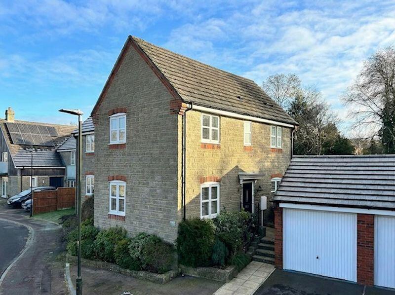 3-bed detached on Wellingtons Grove, Cinderford, £265,000