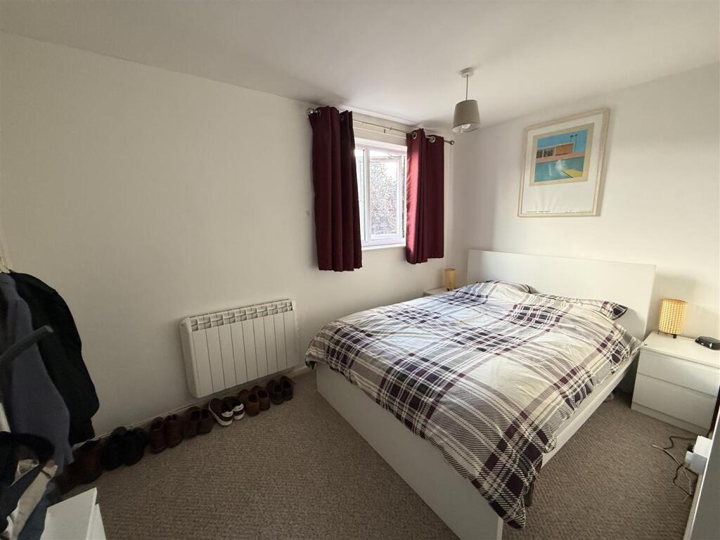 Apartment in Derby - View 3