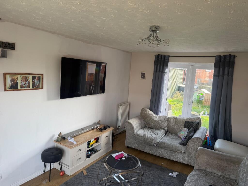 House in South Derbyshire, Derbyshire - View 5