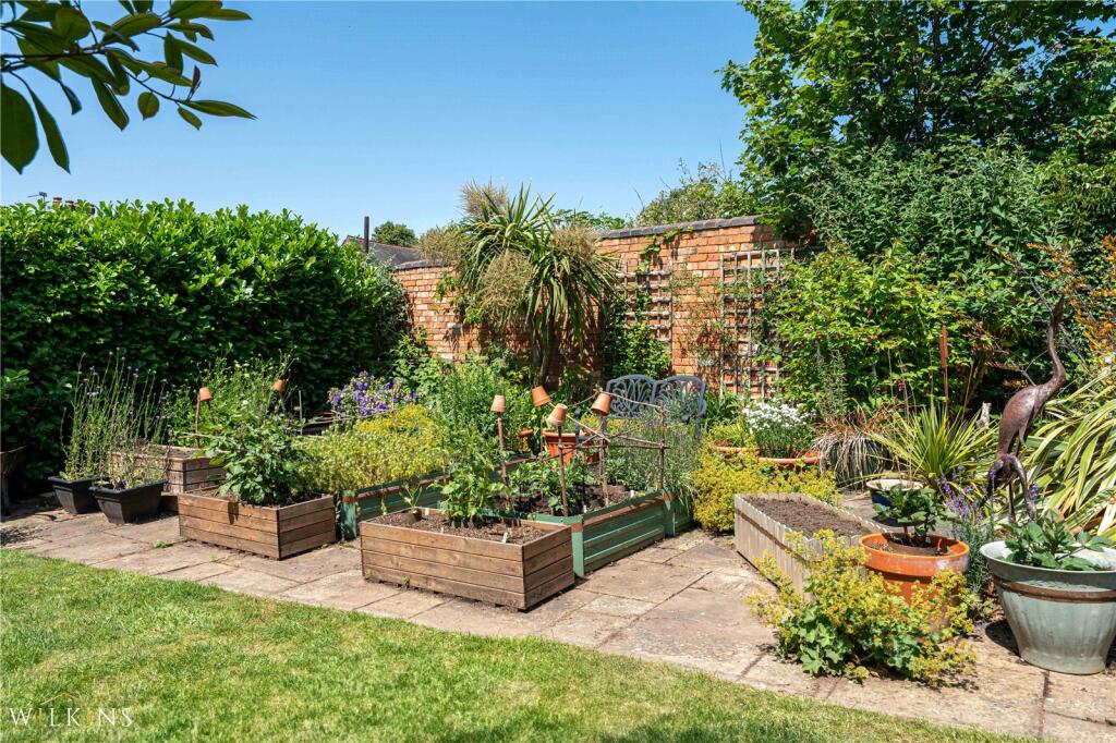 Additional image 52 of Wilnecote House Drive, Wilnecote, Tamworth, Staffordshire, B77