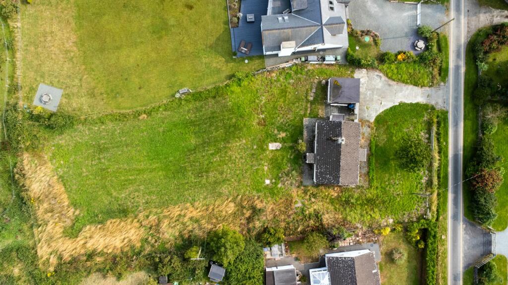 Studio parking on Newborough, Llanfairpwll, Isle of Anglesey, LL61, £270,000
