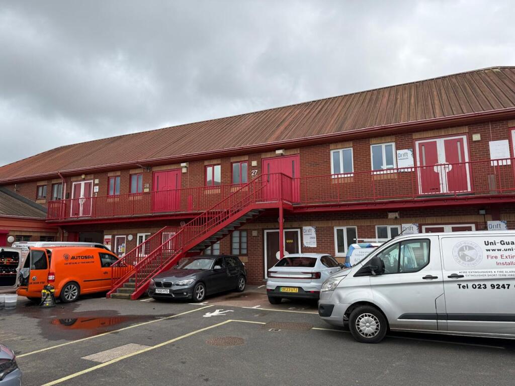 Main image of property: 27 The Oakwood Centre, Downley Road, Havant, PO9 2NP
