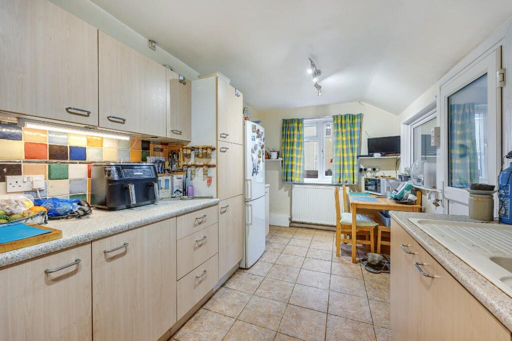 House in Braintree, Steeple Bumpstead - More