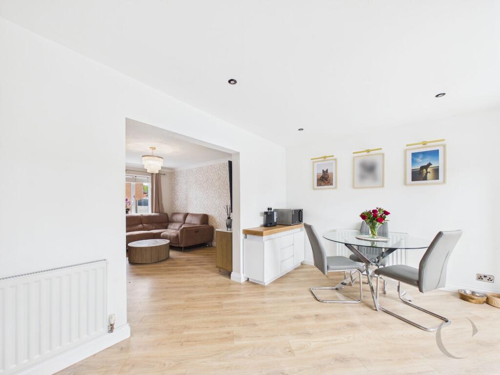 House in Newcastle upon Tyne - More
