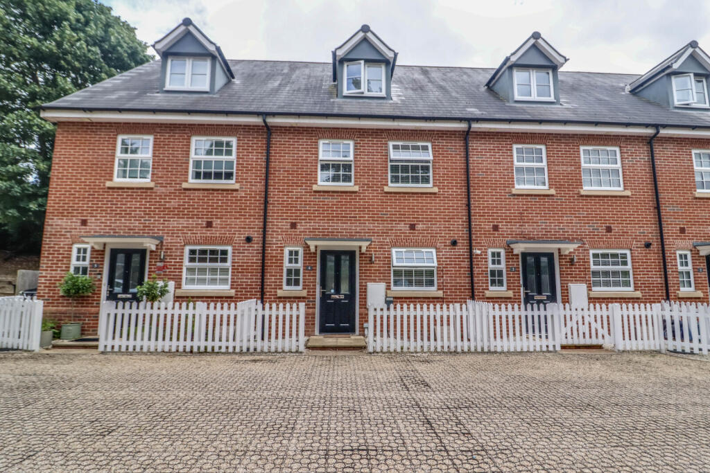 Main image of property: McDowell Mews, Halstead, CO9