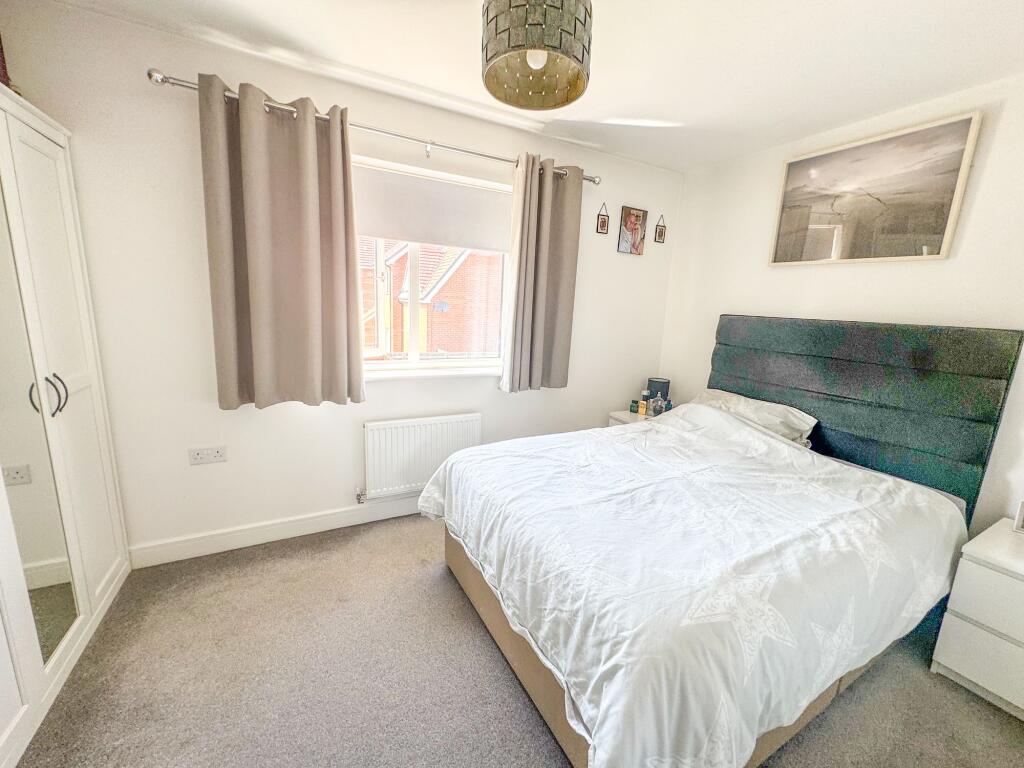 Fry Grove, Flitwick, MK45 photo 4