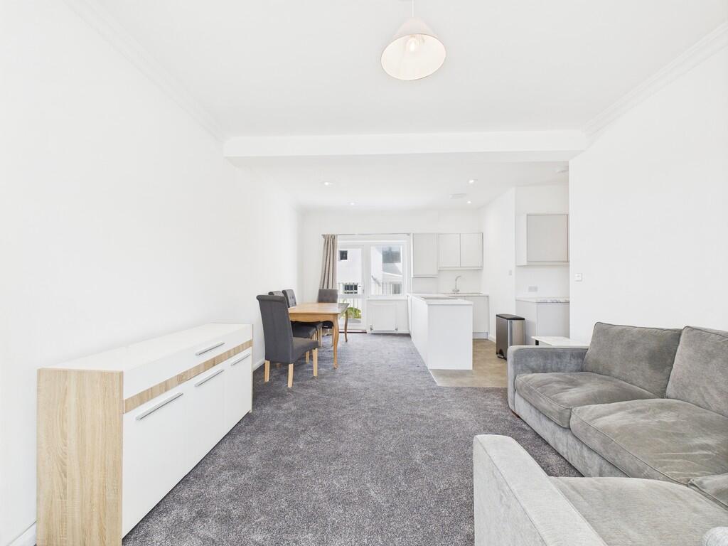 Apartment in Brighton - View 5