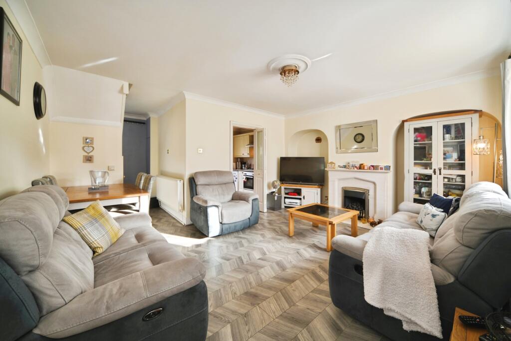 Main image of property: Beverley Road, Dagenham, RM9