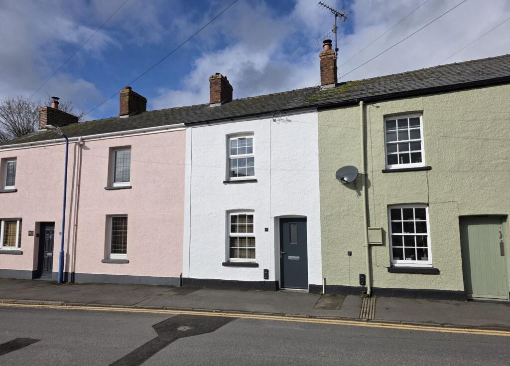 Main image of property: Baker Street, Abergavenny, NP7