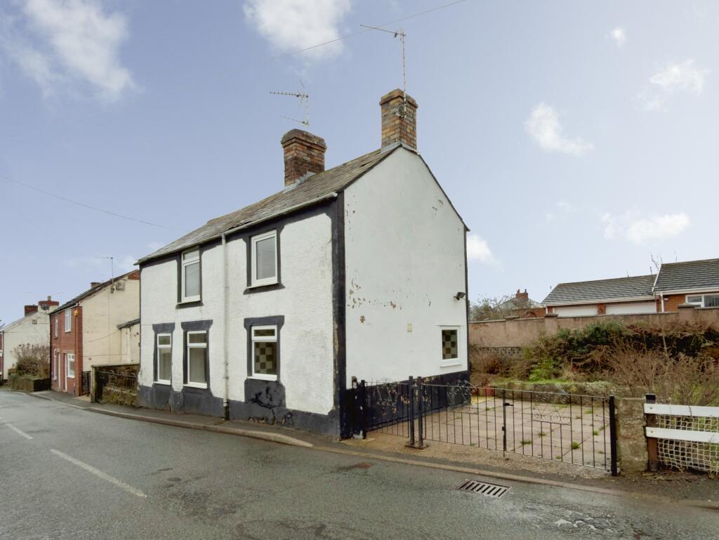 Main image of property: Jillians Cottage, Stryt Issa, Pen-Y-Cae, Wrexham, Wrexham LL14 2PN