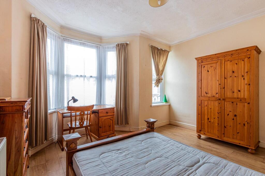 Lisvane Street, Cathays - More