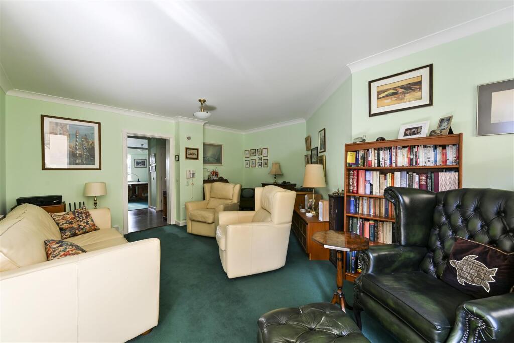 Apartment in London - View 4