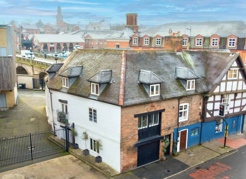 3-bed house on Welsh Bridge House, Frankwell Quay, Shrewsbury, SY3 8LG, £495,000