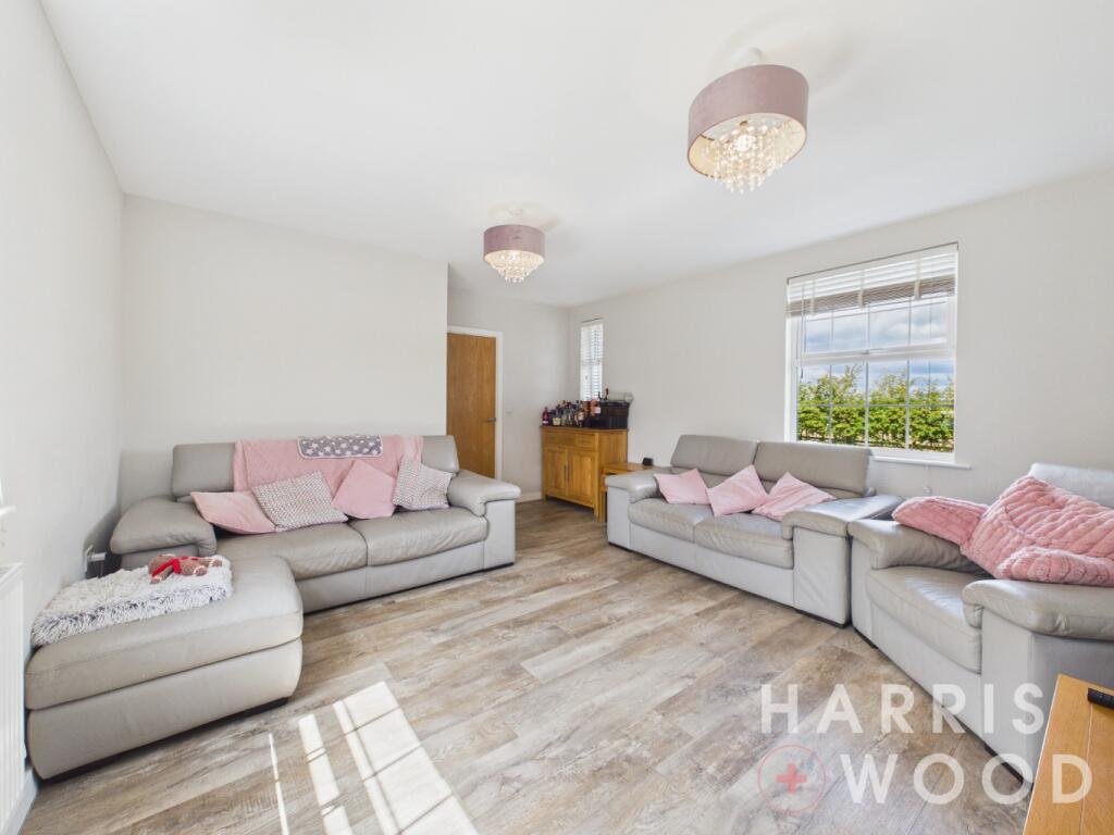 Newman Fields, Great Bentley, Colchester, Essex, CO7 photo 3