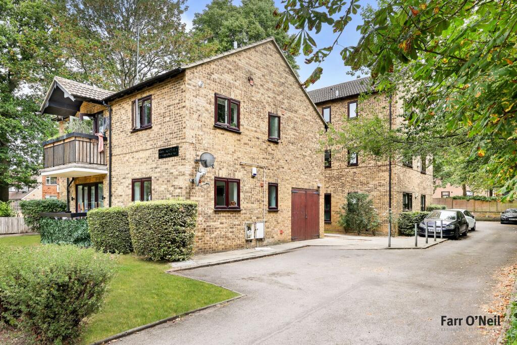 Main image of property: Epping New Road, Buckhurst Hill, IG9