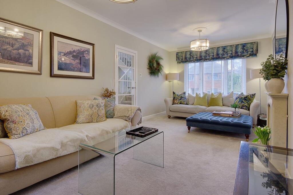 Bower Road, Queens Park, BH8 photo 3