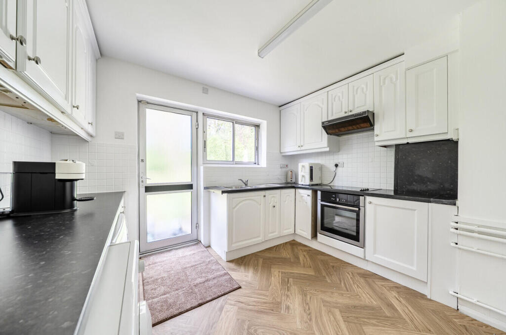 House in Sevenoaks, Westerham - View 4