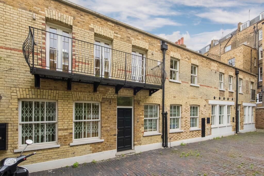 3 bedroom end of terrace house for rent