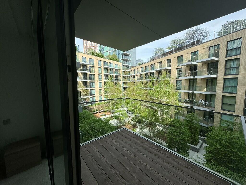 4 Canter Way, London, E1