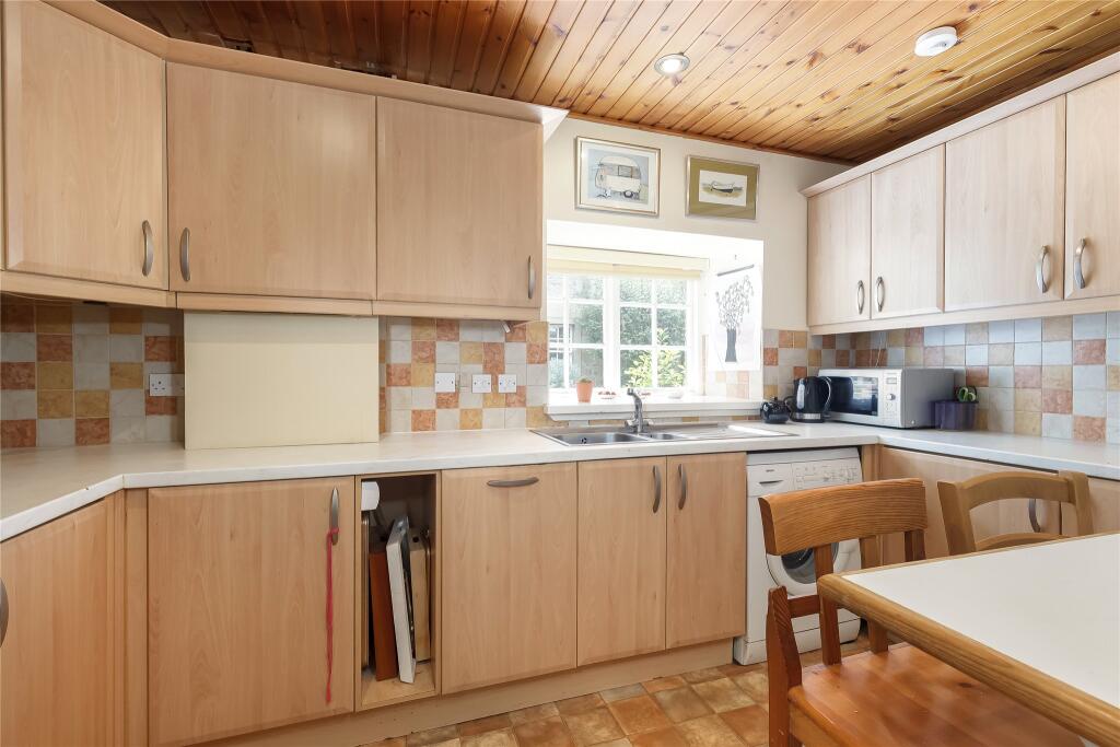Beechwood Mains, Murrayfield, Edinburgh - View 6