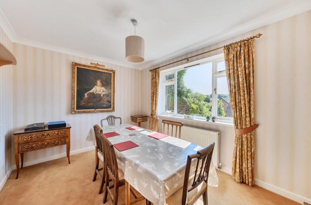 House in Winchester, Sparsholt - More