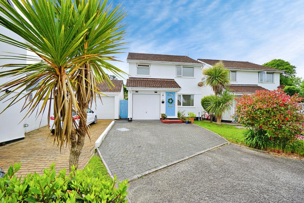 4-bed detached on Bosvean Gardens, Truro, TR1, £415,000