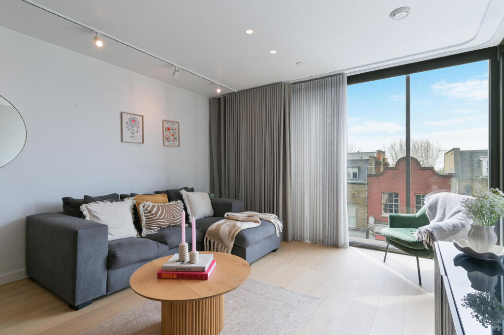 Apartment in London - View 4