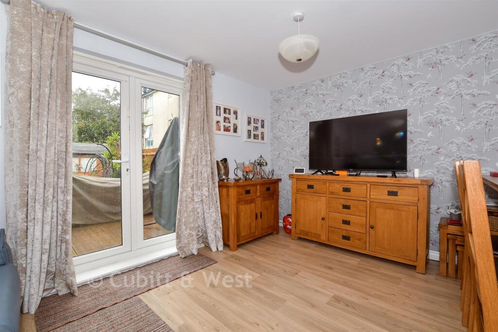 House in Arun, Wick, Littlehampton - View 4