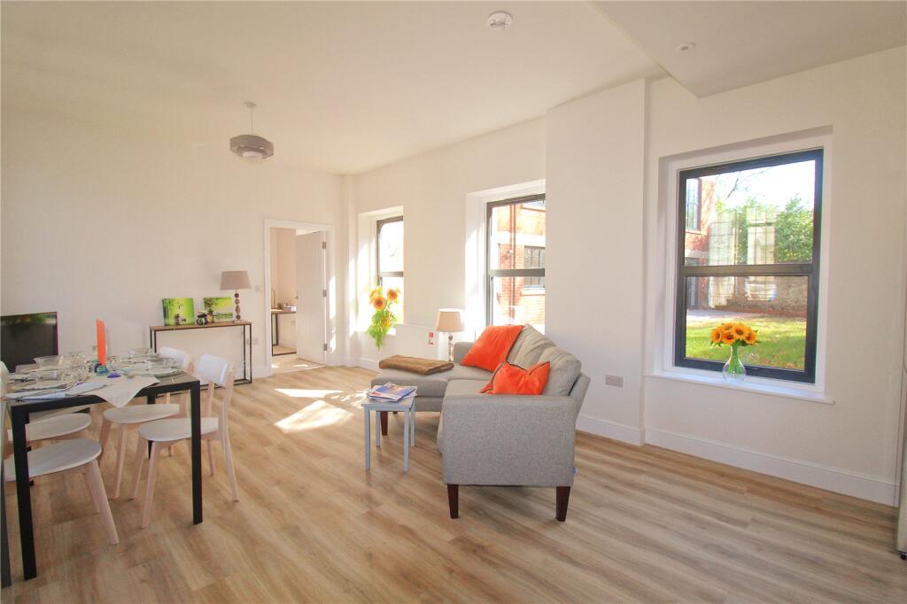 Apartment in Trowbridge - View 5
