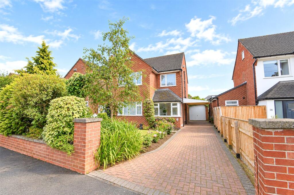 3-bed detached on Sandstone Drive, West Kirby, Wirral, £365,000