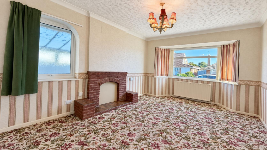 House in Worcester - View 2