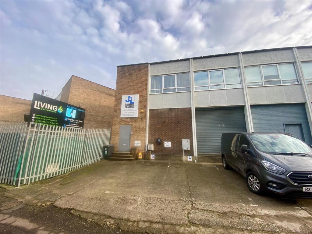Main image of property: Cranborne Road, Potters Bar