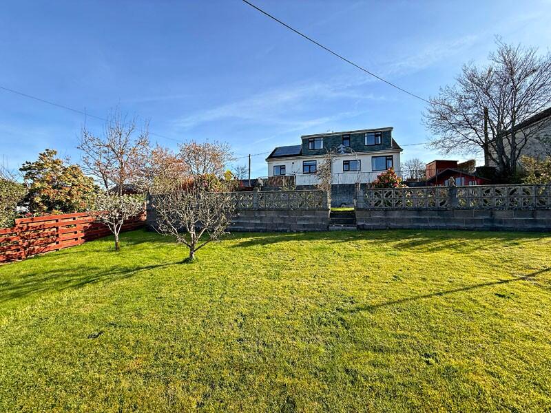 Main image of property: Fineview, Academy Street, Castle Douglas, DG7 1EE