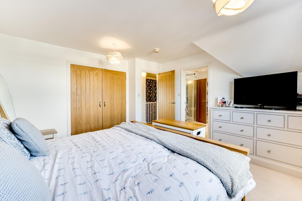 House in Northampton - View 5