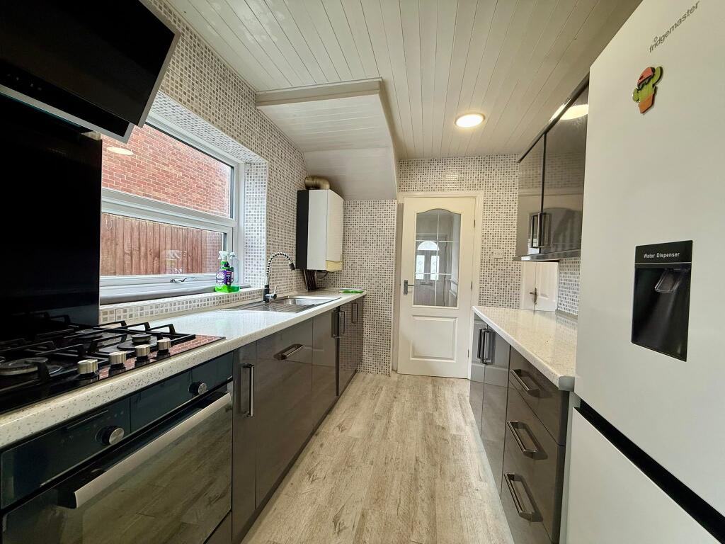 House in Preston - View 4