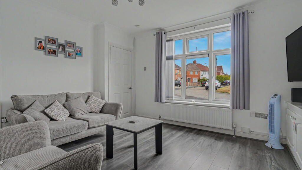 Cheslyn Grove, Birmingham, B14 4NG photo 3