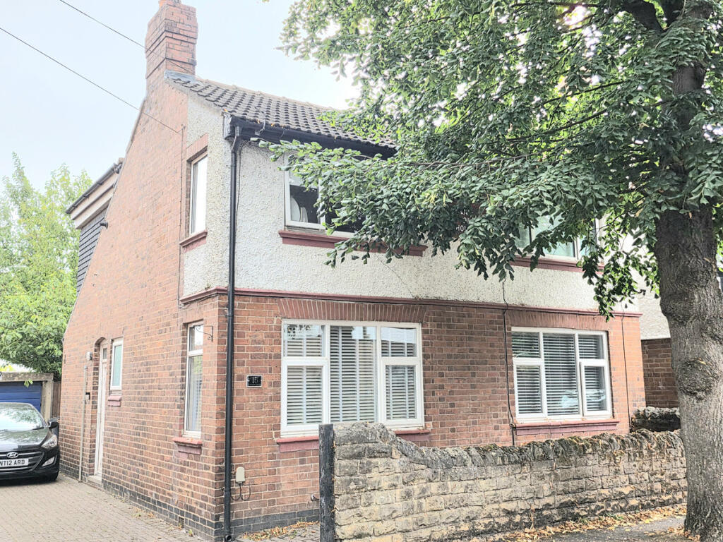 3-bed detached on Catherine Avenue, Derbyshire, DE7, £250,000