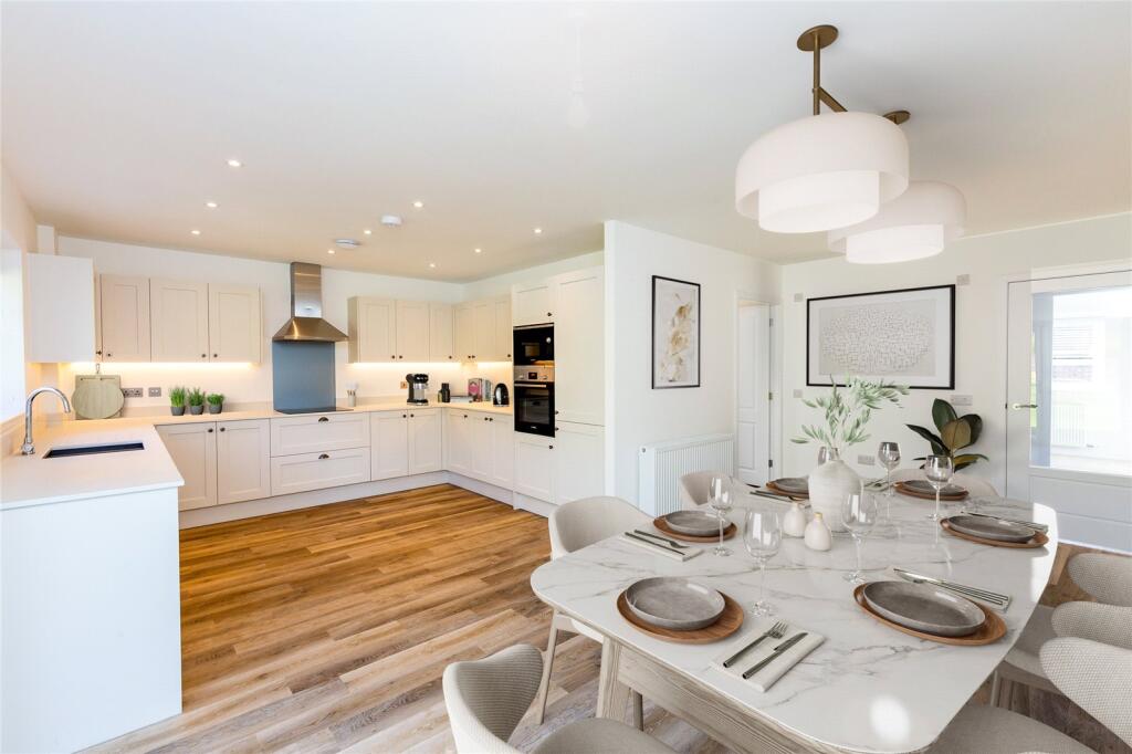 The Aboyne, Tomaknock, Crieff, PH7 photo 2