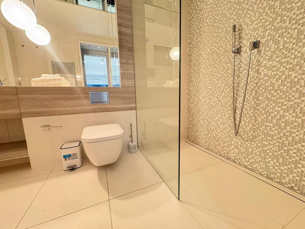 Apartment in London, City of London - More