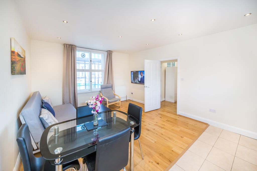 Main image of property: Second Floor Flat, Hogarth Road, Kensington And Chelsea, London
